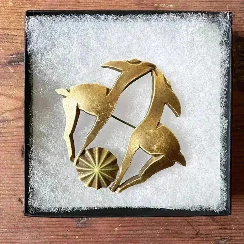 Art Deco Kissing Deer Pin, Vintage, Gold